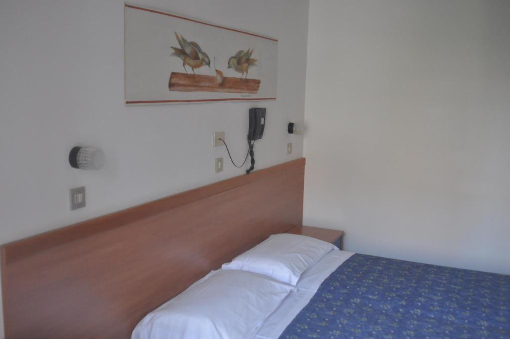 Hotel Villa Candia Lignano Sabbiadoro Ruang foto